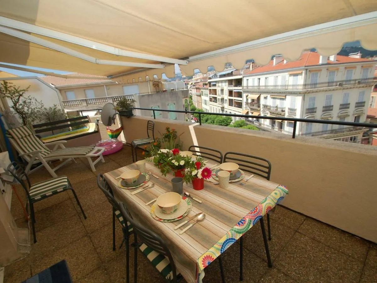 Charmant 2P En Centre-Ville De Menton Avec Terrasse Et Parking - Fr-1-196-280 Apartment